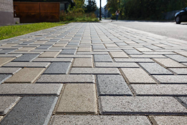 Best Professional Driveway Pavers  in Sullivan, IN